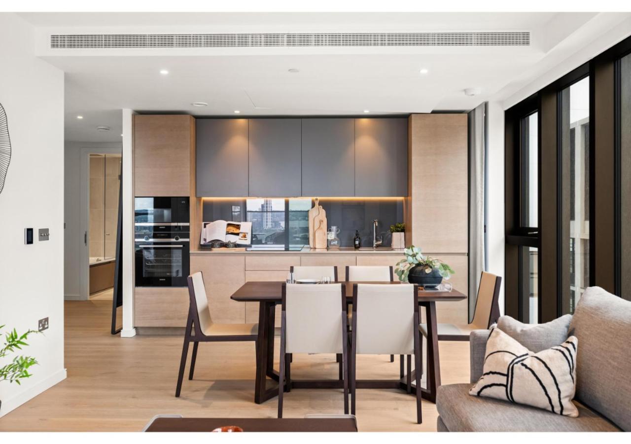 Elegant And Modern Apartments In Canary Wharf Right Next To Thames Лондон Екстериор снимка