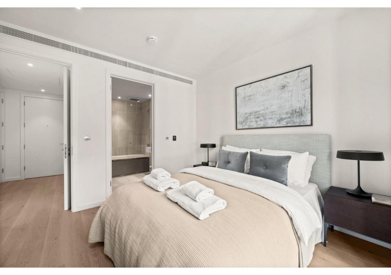 Elegant And Modern Apartments In Canary Wharf Right Next To Thames Лондон Екстериор снимка