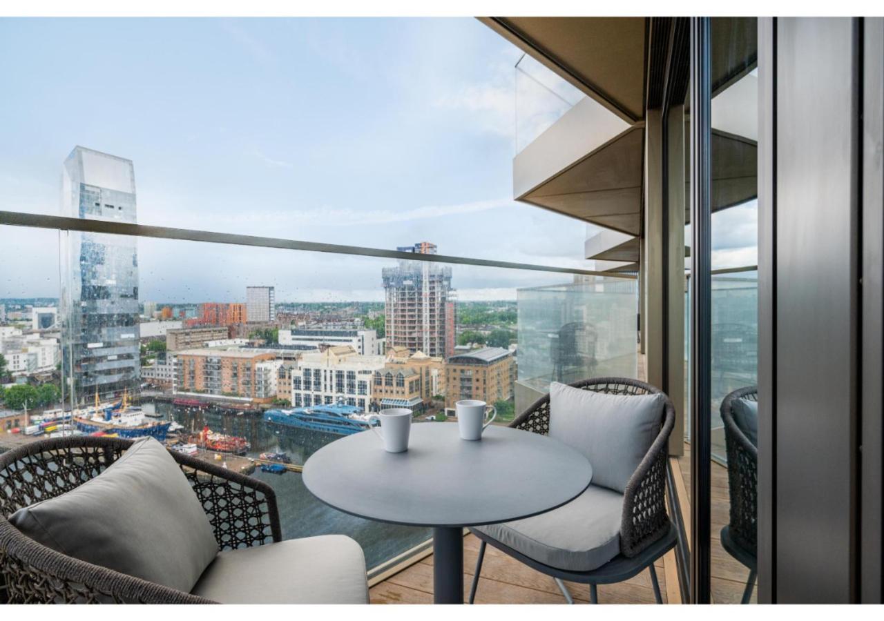 Elegant And Modern Apartments In Canary Wharf Right Next To Thames Лондон Екстериор снимка