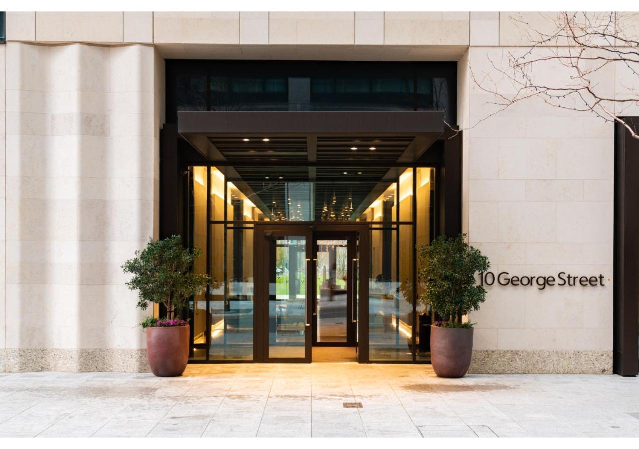 Elegant And Modern Apartments In Canary Wharf Right Next To Thames Лондон Екстериор снимка