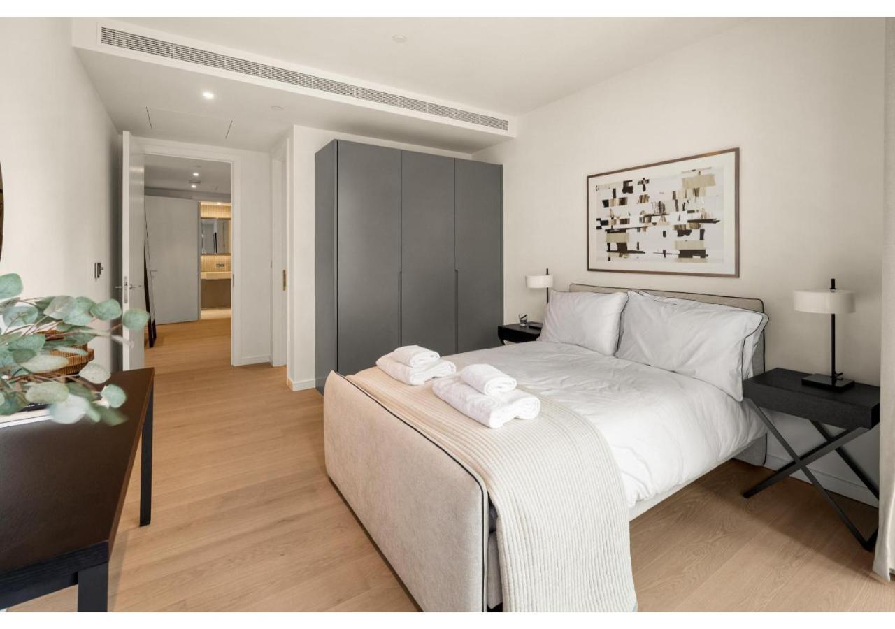 Elegant And Modern Apartments In Canary Wharf Right Next To Thames Лондон Екстериор снимка