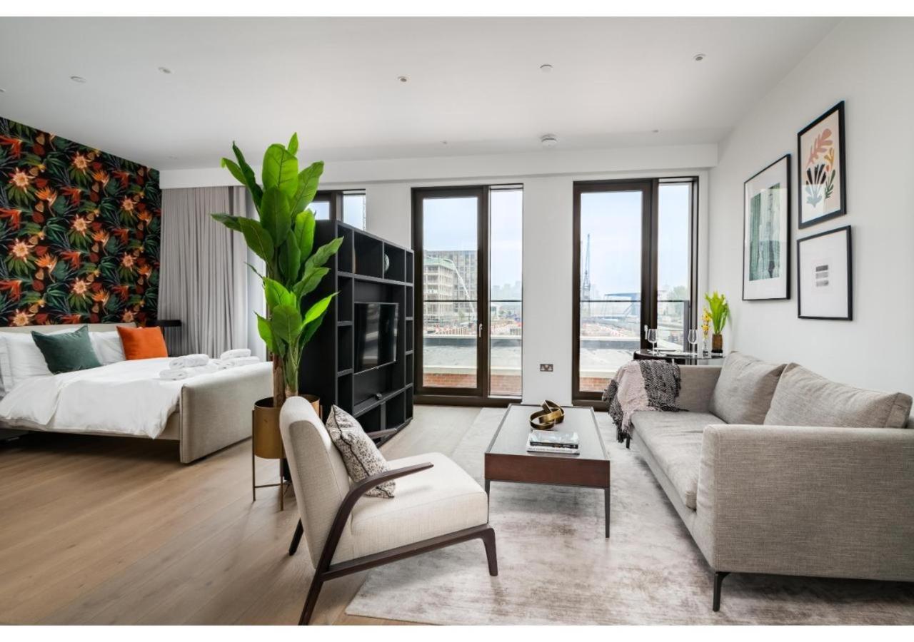 Elegant And Modern Apartments In Canary Wharf Right Next To Thames Лондон Екстериор снимка